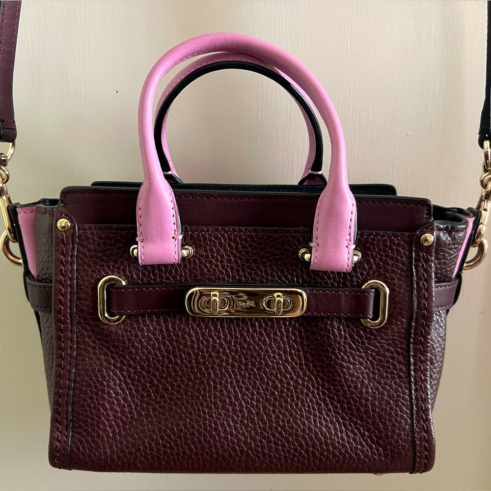 Coach Swagger 20 Colorblock in Pebbled Leather